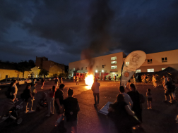 Éjjeli hagyományőrző bemutató